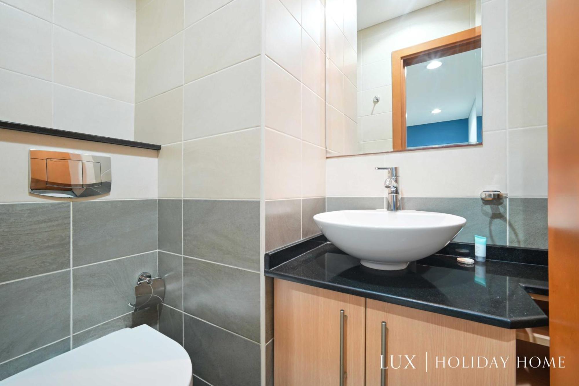 Lux The Marina Ocean View Suite 1 Dubai Dış mekan fotoğraf
